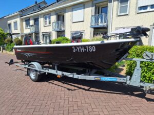 Boot van visgids Rico Smit